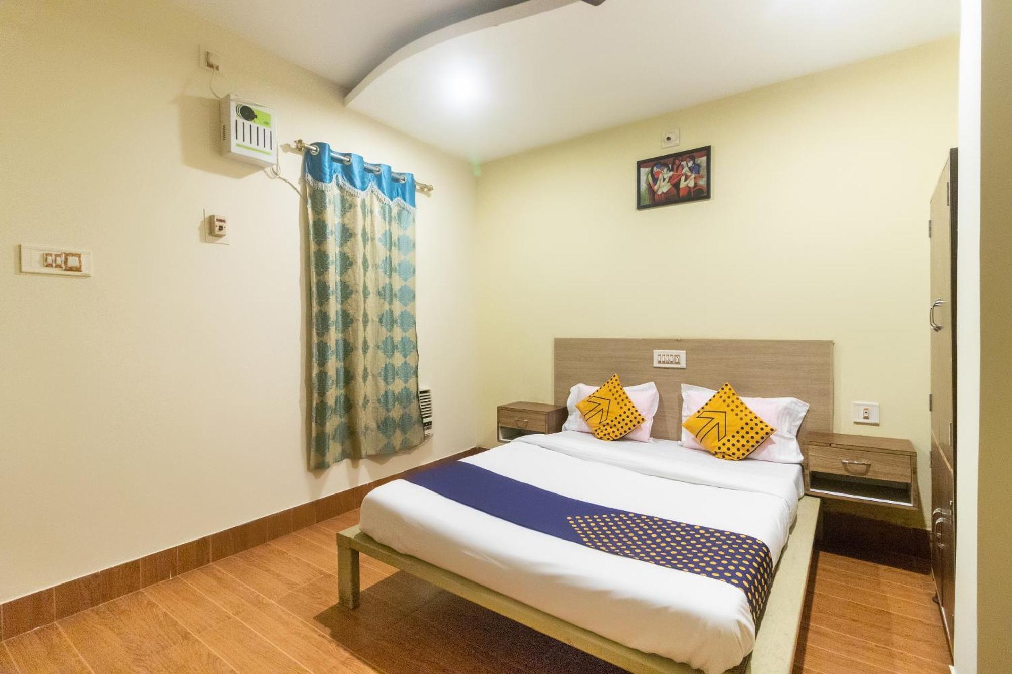 Spot On Prabir Residency Inn Urāli Exterior foto